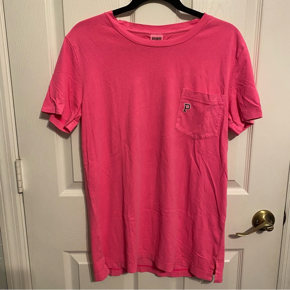 Victoria’s Secret PINK Hot Pink Pocket Tee Shirt - Small - Item 0022